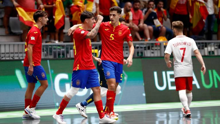 Final para España, que defenderá título en el Olivo Arena