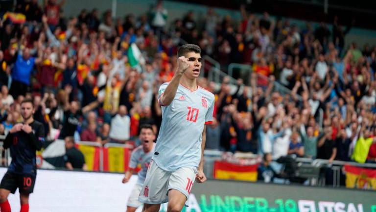 Antonio Pérez es convocado por vez primera por la selección española