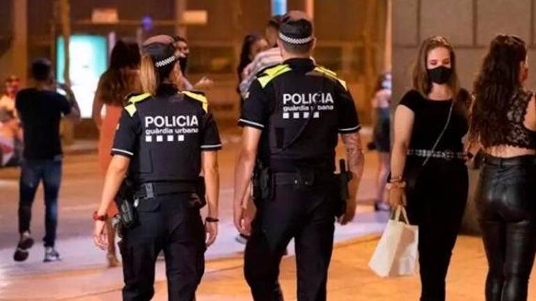 Desalojadas 9.055 personas en aglomeraciones en Barcelona la madrugada del domingo