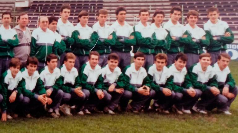 <i>1987. Integrantes de la selección provincial en un entrenamiento en La Victoria.</i>