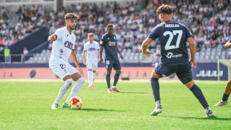 El Real Jaén busca romper el maleficio y consolidarse en la zona cómoda