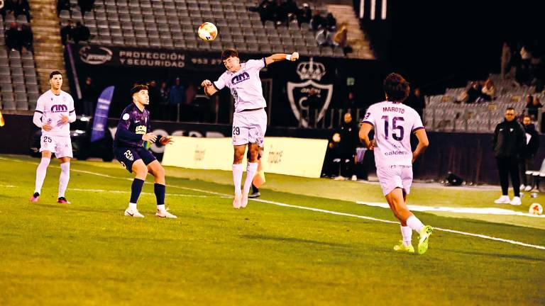 El Real Jaén busca apurar sus opciones de playoff de ascenso