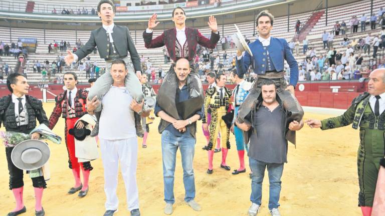 Sota, caballo y reina