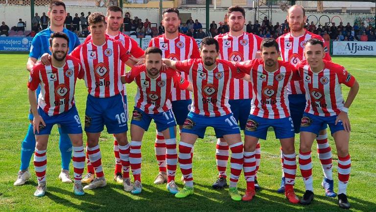 Los palos evitan la victoria del Torredonjimeno en Viator