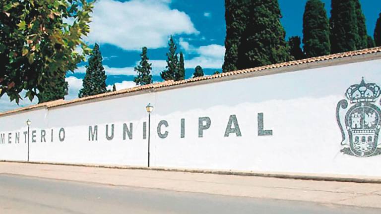 El cementerio reabre sus puertas “progresivamente”