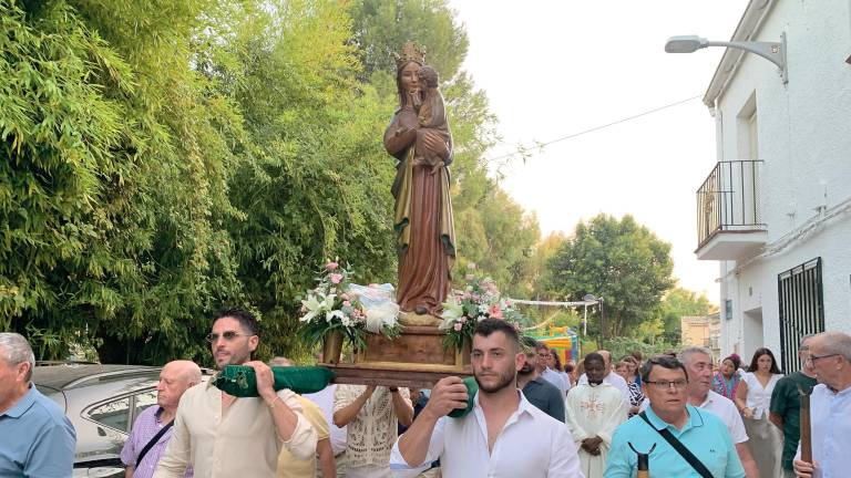 La Virgen de la Asunción pregona la fe entre olivos en la Agrupación de Mogón
