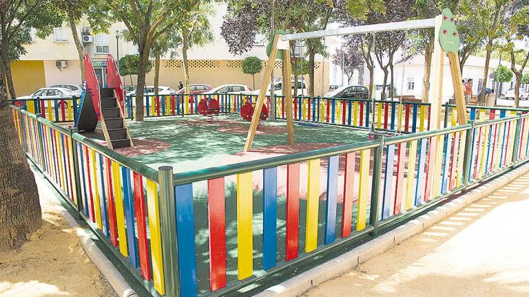 Nuevo parque infantil en la zona “Virgen del Pilar”