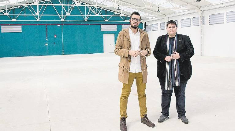 JÓVENES.<i> Diego Cano junto al coordiandor del Instituto Andaluz de la Juvetud, Daniel Sánchez Puerto. </i>