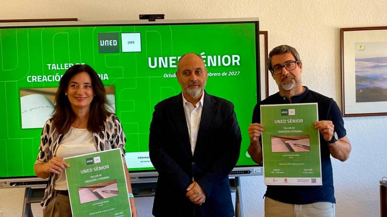 <i>Foto de la presentación del Curso Mayores UNED. / Ayuntamiento de Jaén. </i>