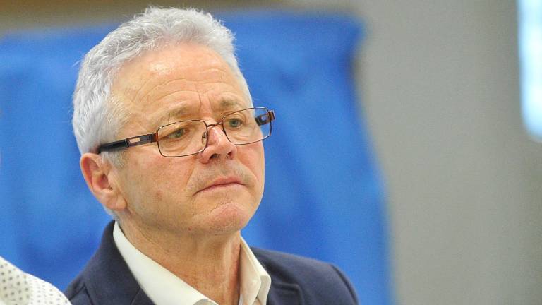 Se va Paco Zaragoza del teatro, puro teatro