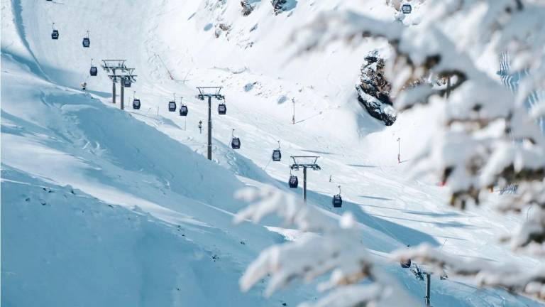 Sierra Nevada estrena primavera en su mejor momento