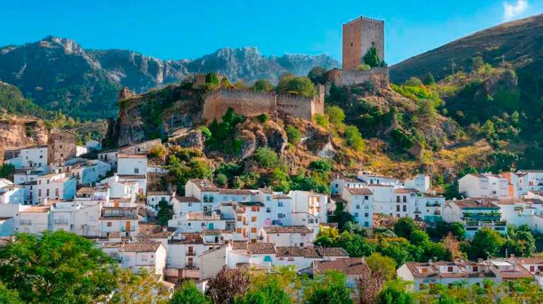 <i>Vista del municipio de Cazorla.</i>