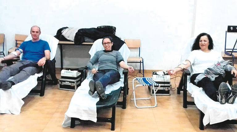 Más de 45 bolsas de sangre en Lopera