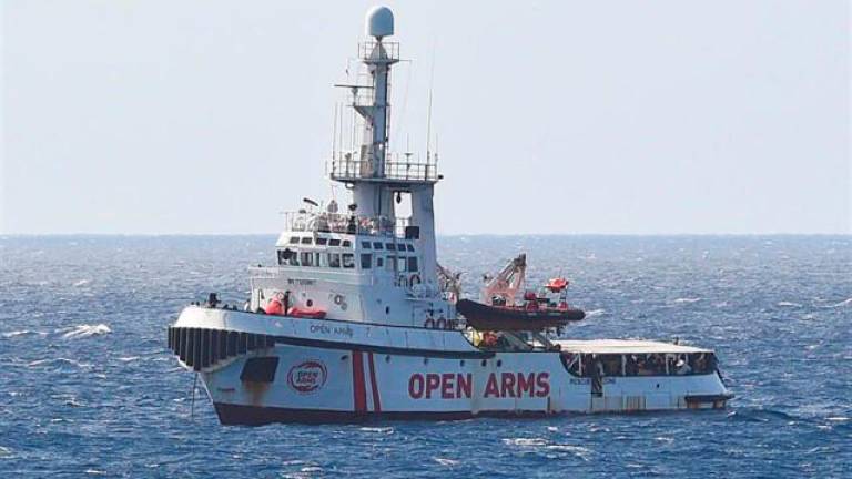 España acogerá a parte de los 147 migrantes a bordo del Open Arms