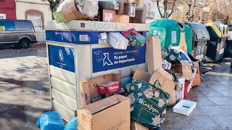 El PP responsabiliza a PSOE y JM+ del “incremento de la suciedad en las calles”