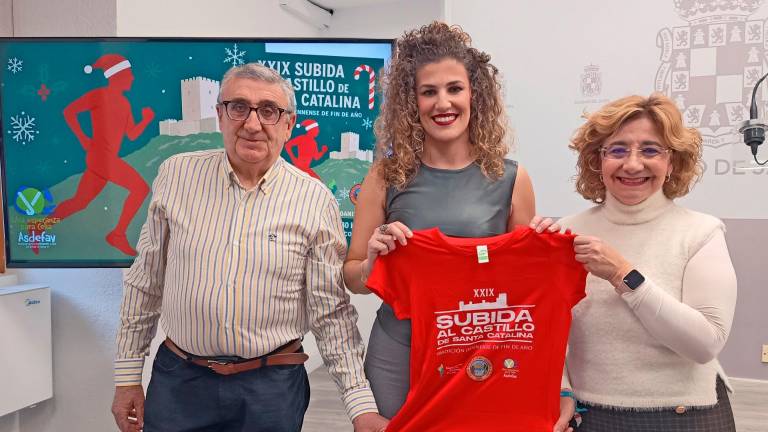 La Subida al Castillo de Santa Catalina mantiene su carácter no competitivo y solidario