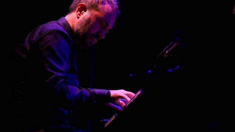 Moisés P. Sánchez: “El arte de improvisar es un salto al vacío”