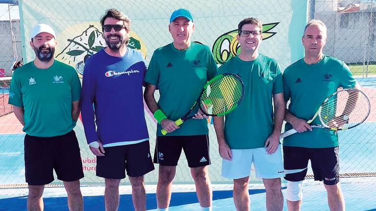 El Club Tenis Martos sigue acumulando éxitos