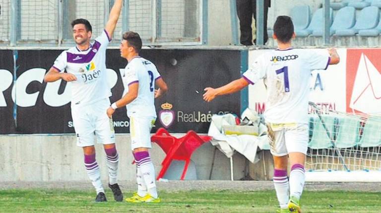 <i>Orbegozo marcó el 1-0, Ordóñez fue expulsado y Rafa Mella. / Archivo Diario JAÉN. </i>