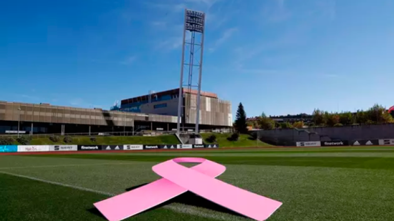 La RFEF se vuelca en la lucha contra el cáncer de mama: Todos juntos lo conseguiremos