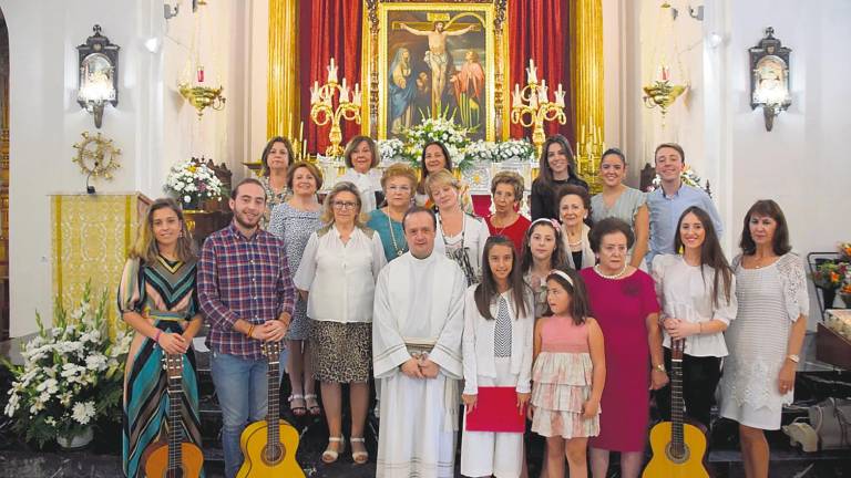 Multitudinaria despedida de sus fieles a Ildefonso Rueda