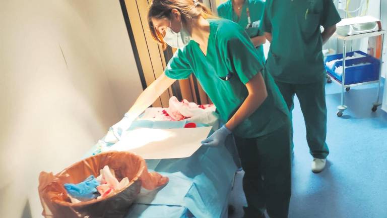 El Hospital de Andújar entrega a las madres una impresión de su placenta como recuerdo del parto