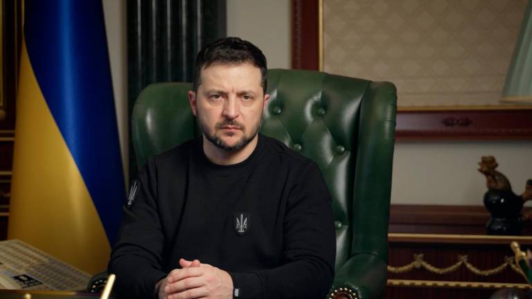 Zelenski cesa a altos cargos ucranianos bajo sospechas de corrupción