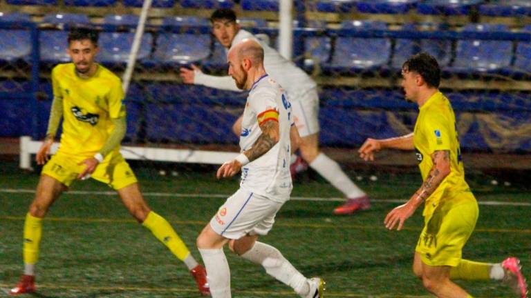 El Martos logra un punto en el último suspiro (2-2)