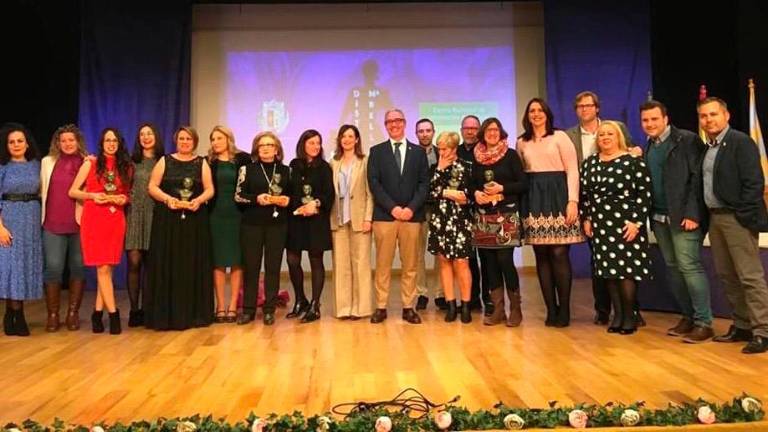 Bailén aplaude la trayectoria de seis mujeres de bandera