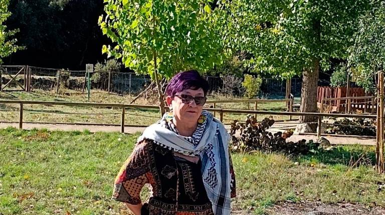 <i>La maestra jubilada Lola Rodríguez López que encabeza la lista de Podemos al Congreso por Jaén. / Podemos.</i>