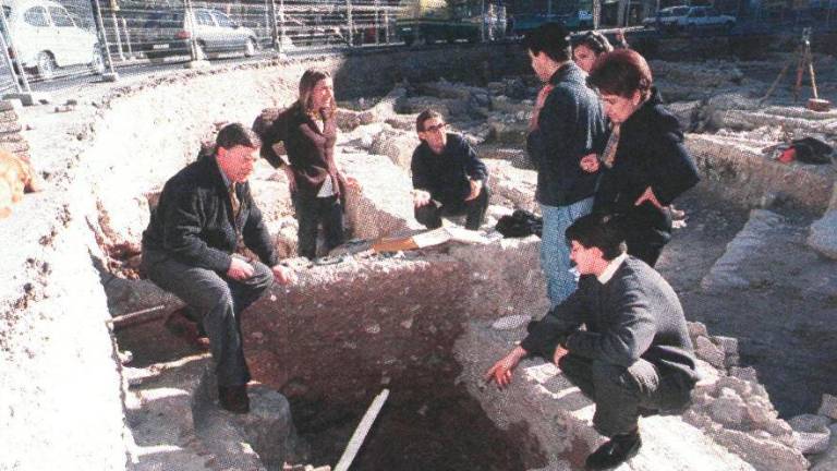 Tal día como hoy en 1999 publicábamos: El enigma de la cabeza del horno árabe