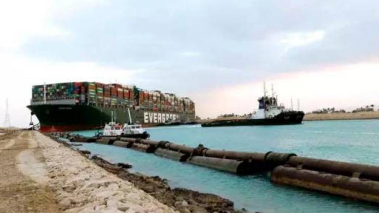 El Canal de Suez pedirá 850 millones de euros en compensación por las pérdidas del bloqueo del “Ever Given”
