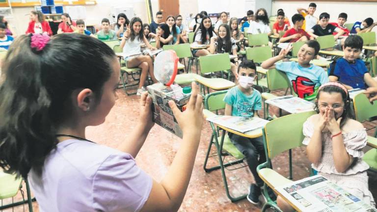 Periodismo y vida con escolares de Huesa
