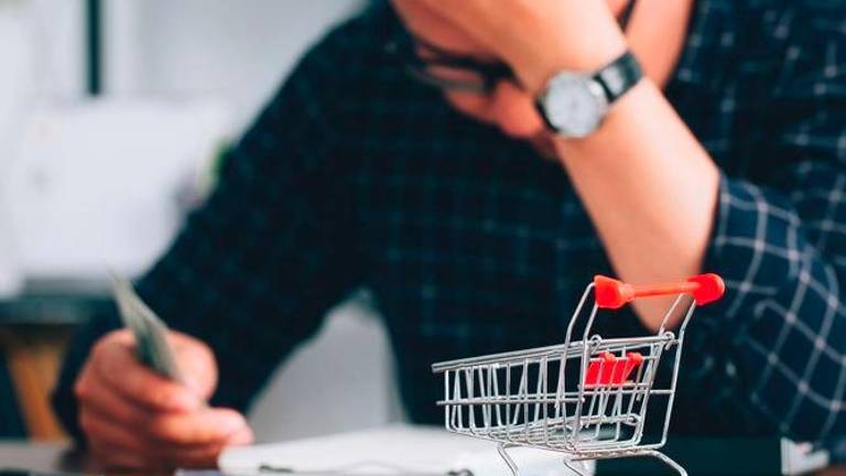 UGT pide limitar los márgenes empresariales y subir el SMI a 1.100 euros para combatir la inflación