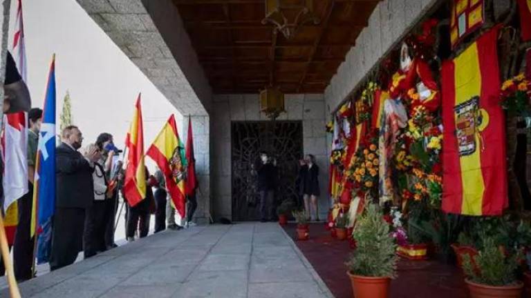 El Estado ha gastado ya casi 125.000 euros en la tumba de Franco en el cementerio de Mingorrubio