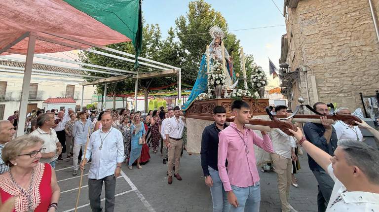 <i>Procesión Virgen de Lorite en Lupión. / Francisco J. Marín / Diario JAÉN. </i>