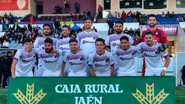 El Real Jaén gana al Atlético Malagueño y se consolida en el segundo puesto
