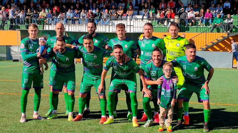 La Juventud deja de ser un fortín para el Atlético Mancha Real (1-2)