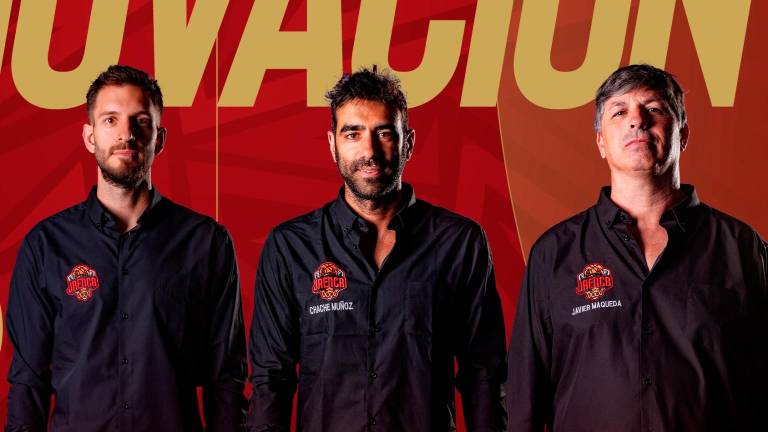 El Jaén CB renueva a Berni Castillo y su cuerpo técnico para la aventura de Tercera FEB