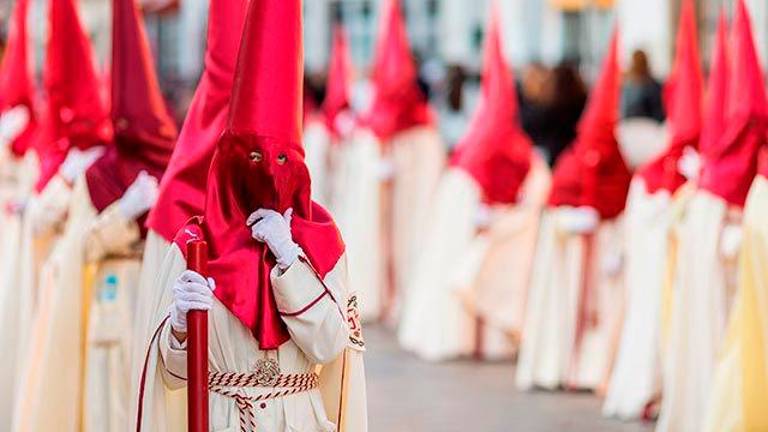 El Vaticano plantea la Semana Santa en septiembre
