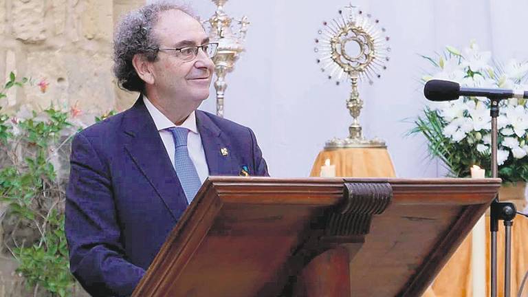 Fernández Cabrero pregona el Corpus Christi
