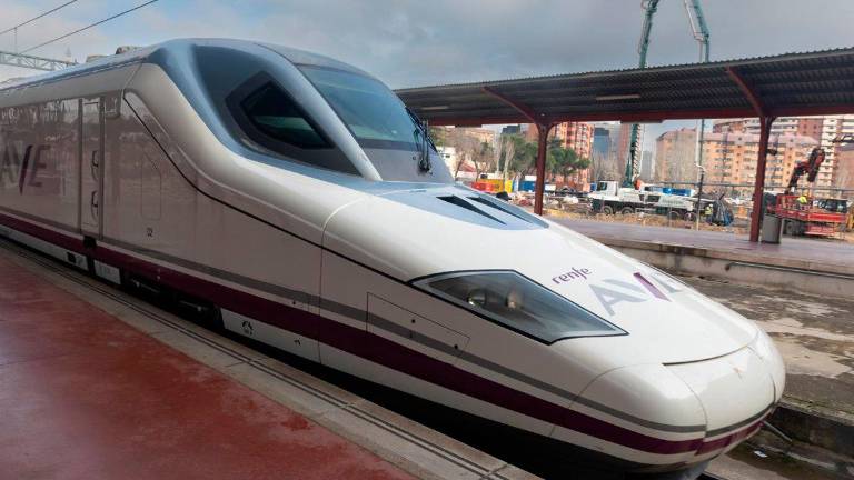 Un tren AVE. Archivo. / Eduardo Parra / Europa Press.