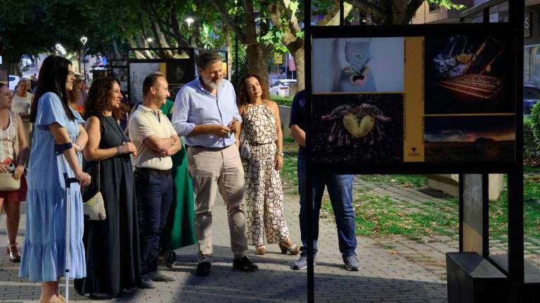 Mengíbar acoge una exposición que conciencia sobre el respeto al cuidado del entorno
