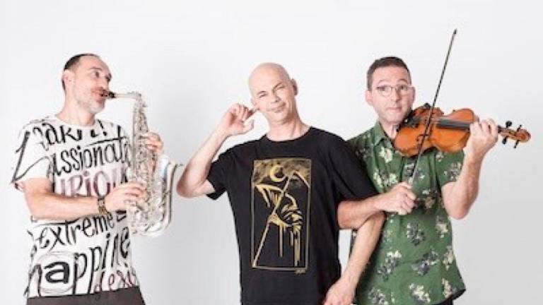 Celtas Cortos lanza una nueva versión de “20 de abril” acompañados de otros artistas para recaudar fondos