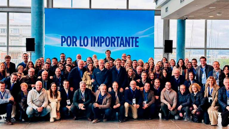 El PP provincial asiste a la inauguración de la Interparlamentaria del partido en A Coruña
