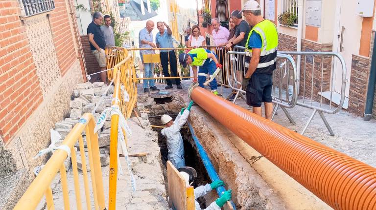 <i>Reparación en la calle Cárdenas. / Ayuntamiento de Jaén.</i>