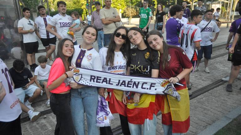 Reviva los mejores momentos de la celebración del ascenso del Real Jaén a Primera RFEF