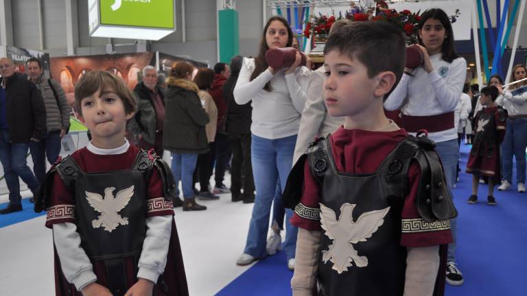 La Semana Santa de Villanueva del Arzobispo se da cita en la Feria de los Pueblos