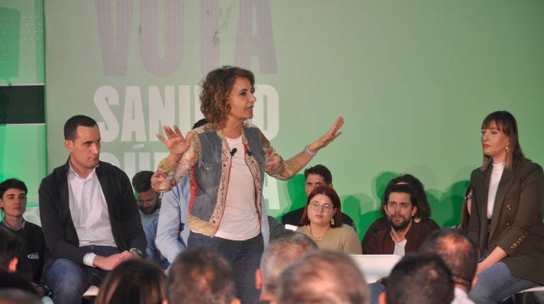 <i>María Jesús Montero se dirige a la militancia. / F. Gaitán / Diario JAÉN.</i>