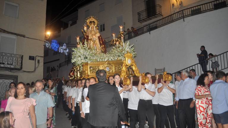 Emoción solemne por la Virgen de las Nieves en Pegalajar